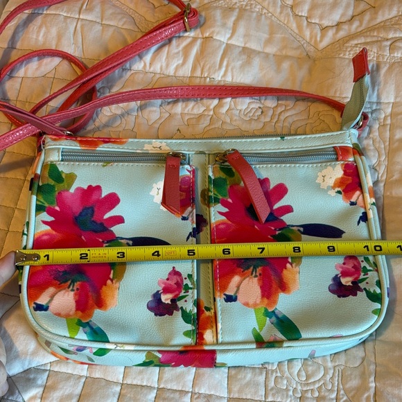 Blue and Coral Floral Shoulder Bag - Picture 5 of 7